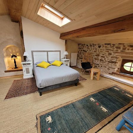 Bed and Breakfast La Cressonniere Parthenay Exterior foto